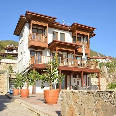 Yilmaz Βίλα